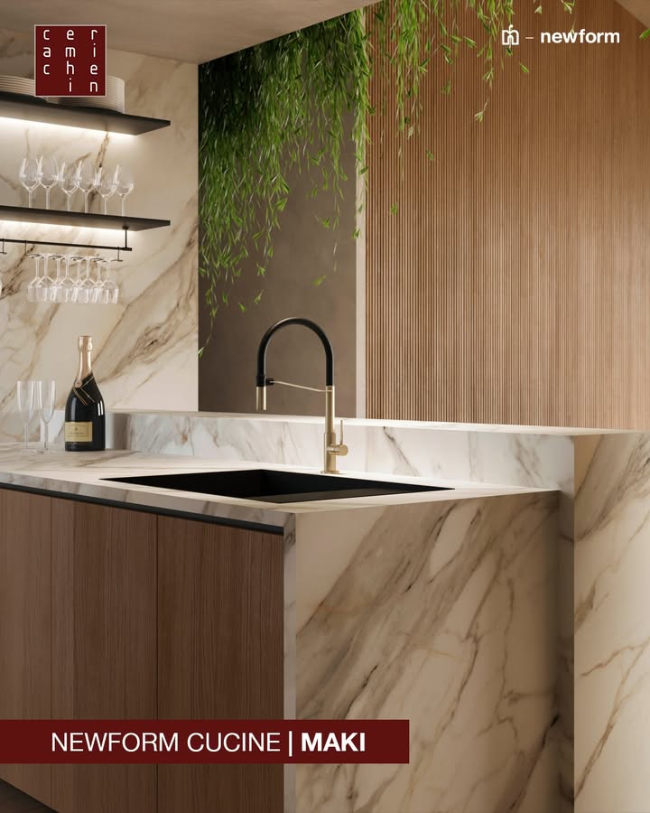 Linee pulite, materiali preziosi, dettagli che fanno la differenza
𝐌𝐚𝐤𝐢 di